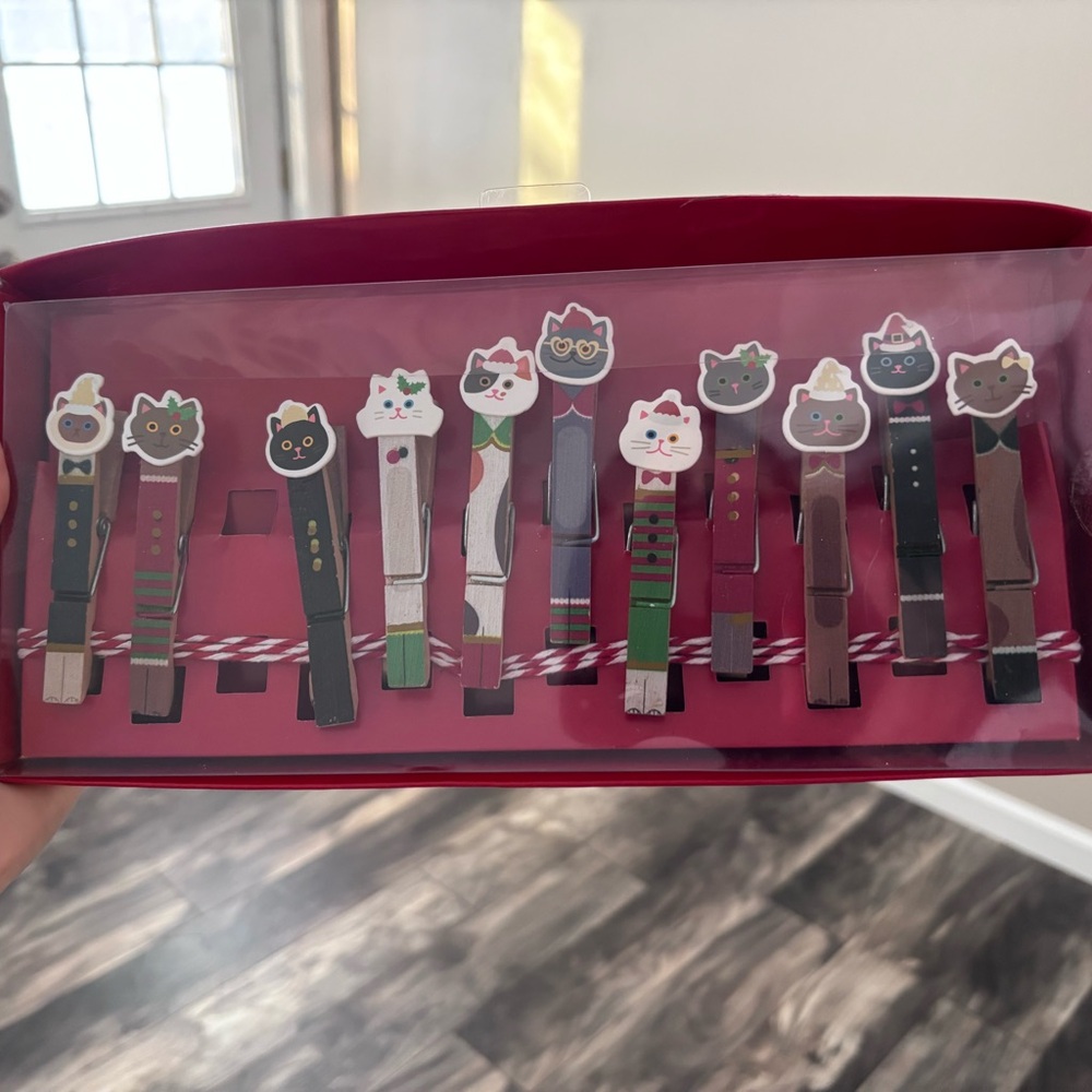 Cat Christmas Clothespins